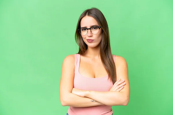 Young Beautiful Woman Isolated Chroma Key Background Glasses Arms Crossed — Stockfoto