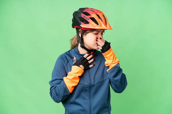 Ung Cyklist Flicka Över Isolerad Kroma Nyckel Bakgrund Lider Med — Stockfoto