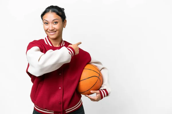 Jeune Femme Uruguayenne Jouant Basket Sur Mur Isolé Sur Fond — Photo