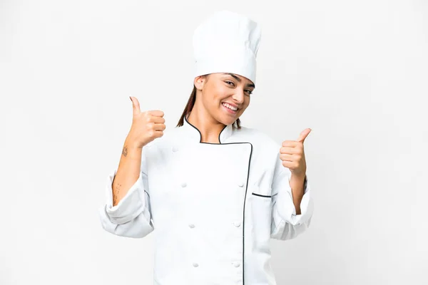 Młoda Kobieta Chef Białym Tle Kciukami Górę Gest Uśmiech — Zdjęcie stockowe