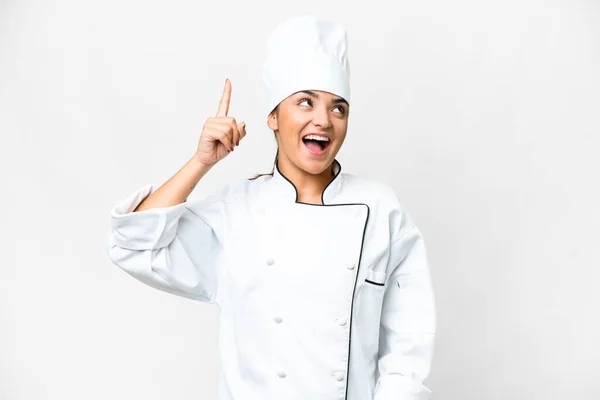 Mujer Joven Chef Sobre Fondo Blanco Aislado Con Intención Realizar — Foto de Stock