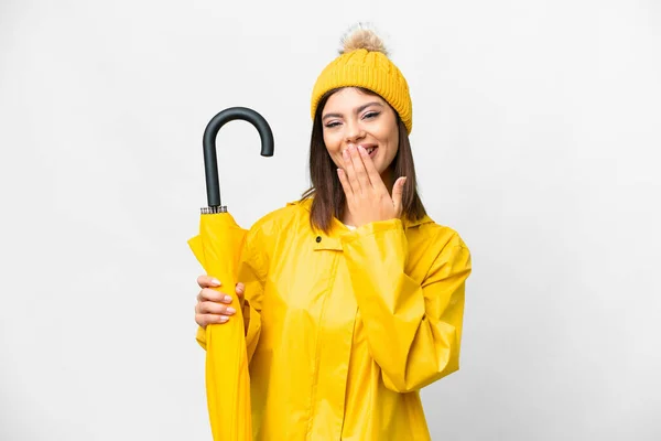 Yağmura Dayanıklı Ceketi Şemsiyesi Olan Genç Bir Rus Kadını Izole — Stok fotoğraf