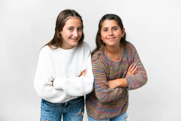 Arkadaşlar Izole Edilmiş Beyaz Arka Planda Kızlar Gülümserken Kollarını Çapraz — Stok fotoğraf