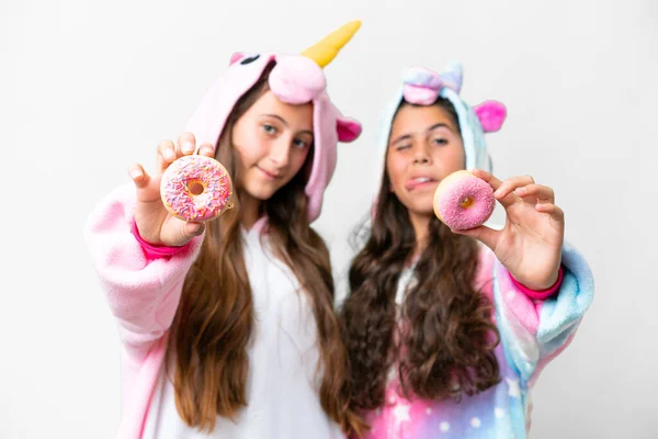 Friends Girls Unicorn Pajamas Isolated White Background — Stockfoto