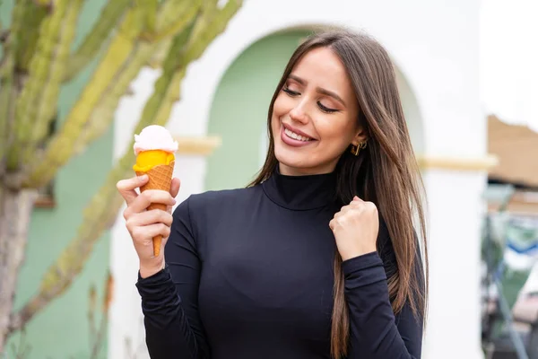 Young Pretty Woman Cornet Ice Cream Outdoors Celebrating Victory — Stock Photo, Image