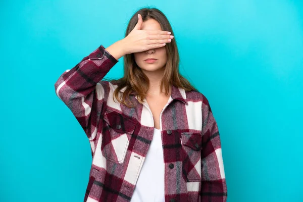 Young Caucasian Woman Isolated Blue Background Covering Eyes Hands Want — Stock Photo, Image