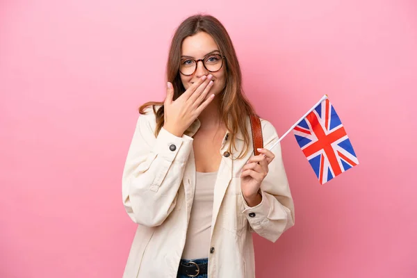 Mladý Student Běloška Žena Drží Vlajku Spojeného Království Izolované Růžovém — Stock fotografie