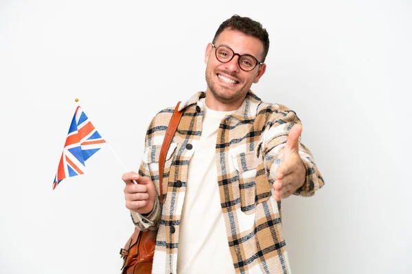 Junger Hispanischer Mann Mit Einer Britischen Flagge Auf Weißem Hintergrund — Stockfoto