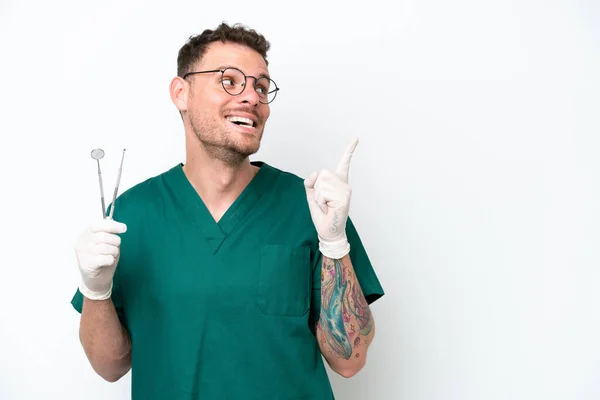 Young Caucasian Dentist Man Isolated White Background Intending Realizes Solution — Stockfoto