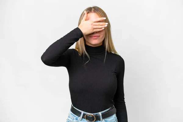 Ung Söt Blond Kvinna Över Isolerad Vit Bakgrund Täcker Ögon — Stockfoto