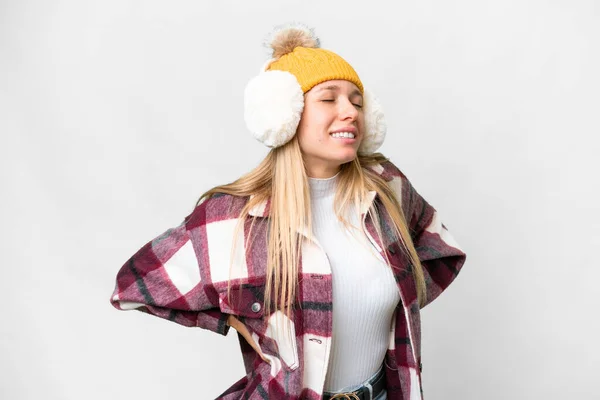 Молодая Красивая Блондинка Носит Зимние Муфты Изолированном Белом Фоне Страдает — стоковое фото