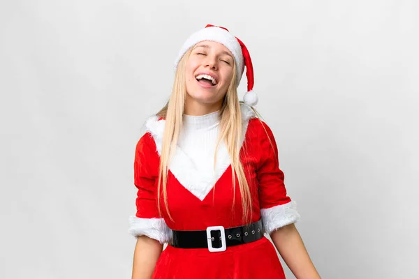 Молода Блондинка Різдвяним Капелюхом Над Ізольованим Білим Тлом Сміється — стокове фото