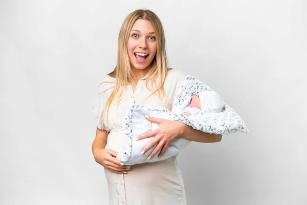 Mladý Pěkný Těhotná Žena Její Novorozeně Dítě Přes Izolované Bílé — Stock fotografie