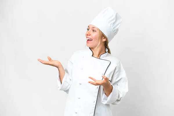 Joven Mujer Chef Sobre Fondo Blanco Aislado Con Expresión Facial —  Fotos de Stock