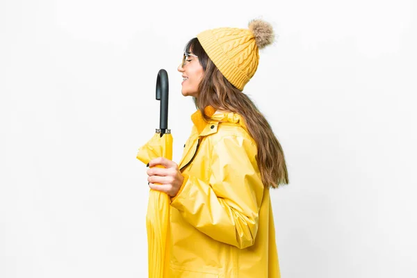 Mujer Joven Caucásica Con Abrigo Impermeable Paraguas Sobre Fondo Blanco —  Fotos de Stock