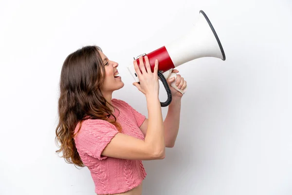 Young Caucasian Woman Isolated White Background Shouting Megaphone Announce Something — Stock Photo, Image