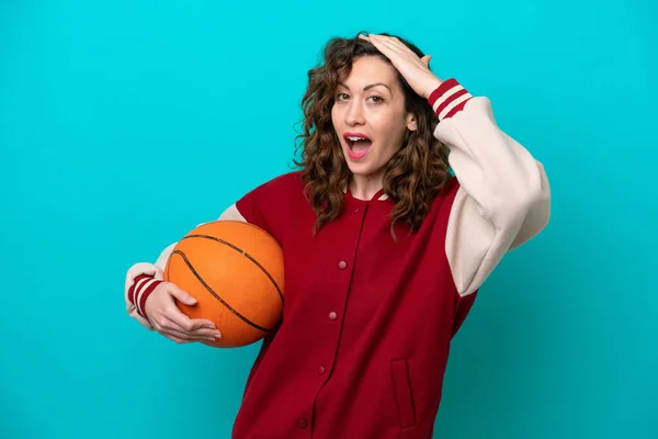Young Caucasian Basketball Player Woman Isolated Blue Background Doing Surprise — Stock Photo, Image