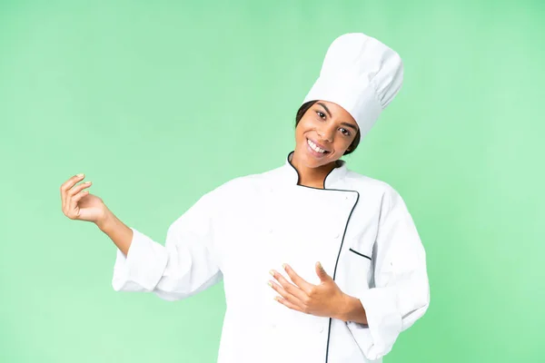Chef Muda Afrika Amerika Atas Latar Belakang Kunci Kroma Yang — Stok Foto