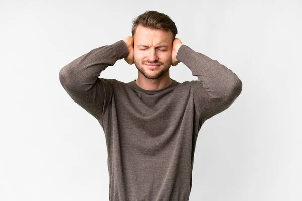 Young Handsome Caucasian Man Isolated White Background Frustrated Covering Ears — Stock Photo, Image