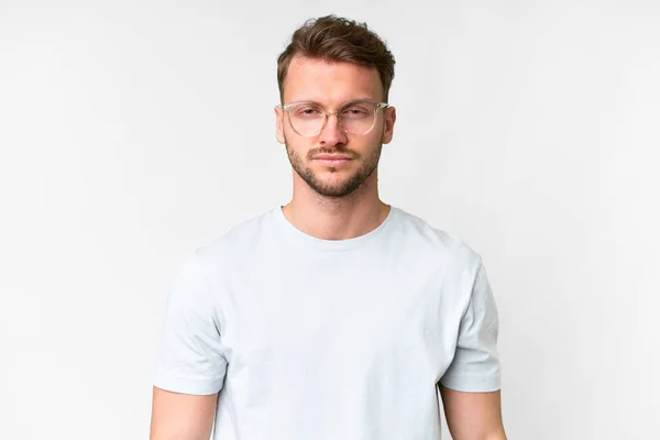 Jonge Knappe Blanke Man Geïsoleerde Witte Achtergrond Met Bril — Stockfoto