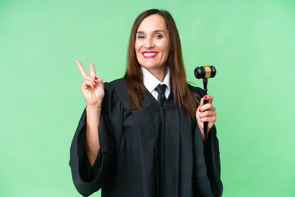 Judge Caucasian Woman Isolated Background Smiling Showing Victory Sign — 스톡 사진