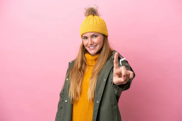 Young Blonde Woman Wearing Winter Jacket Isolated Pink Background Showing — Stock Photo, Image