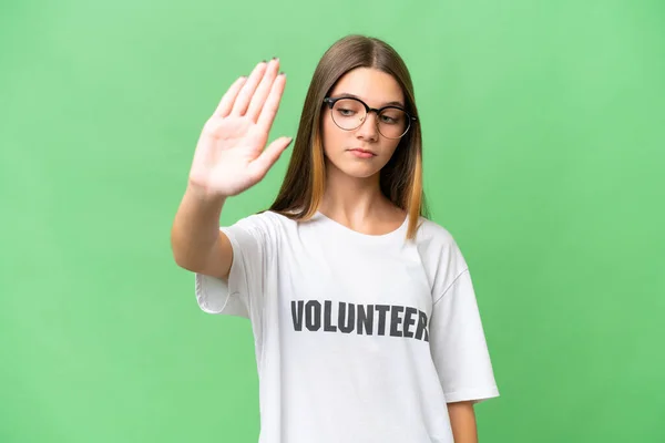 Adolescente Voluntario Caucásico Chica Sobre Aislado Fondo Haciendo Stop Gesture — Foto de Stock