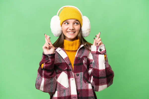 Teenager Kaukasischen Mädchen Tragen Winter Muffs Über Isolierten Hintergrund Mit — Stockfoto