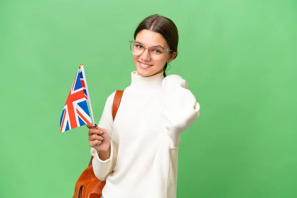 Kafkas Kökenli Genç Bir Kız Arka Planda Birleşik Krallık Bayrağı — Stok fotoğraf