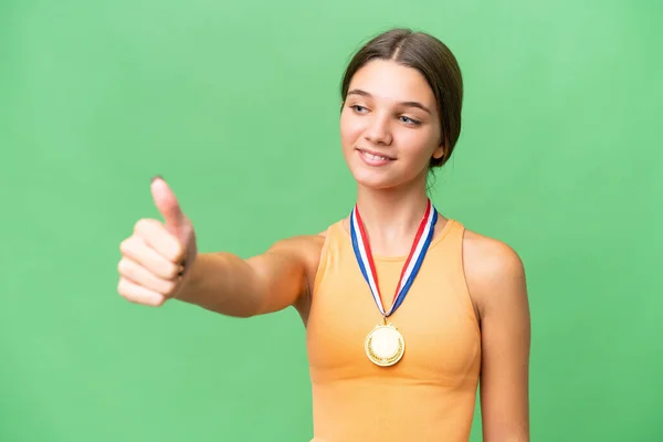 Teenager Kavkazské Dívka Medailemi Nad Izolované Pozadí Dává Palce Nahoru — Stock fotografie