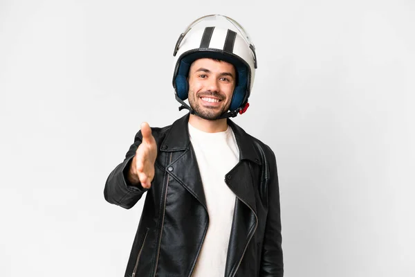 Молодой Кавказский Мужчина Мотоциклетном Шлеме Изолированном Белом Фоне Пожимает Руку — стоковое фото