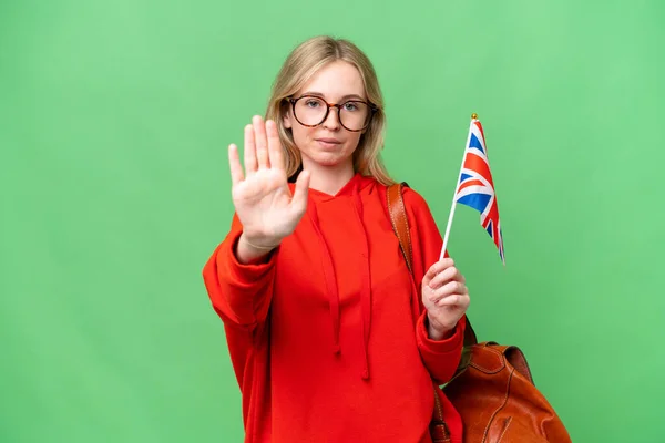 Junge Hispanische Frau Mit Britischer Flagge Vor Isoliertem Hintergrund Macht — Stockfoto