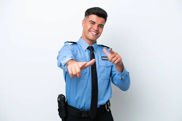 Młody Policjant Biały Człowiek Odizolowany Białym Tle Wskazując Przód Uśmiechnięty — Zdjęcie stockowe