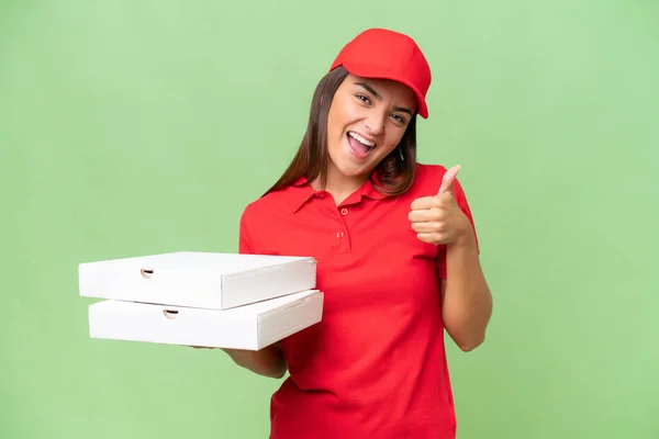 Entrega Pizza Mulher Caucasiana Com Uniforme Trabalho Pegando Caixas Pizza — Fotografia de Stock