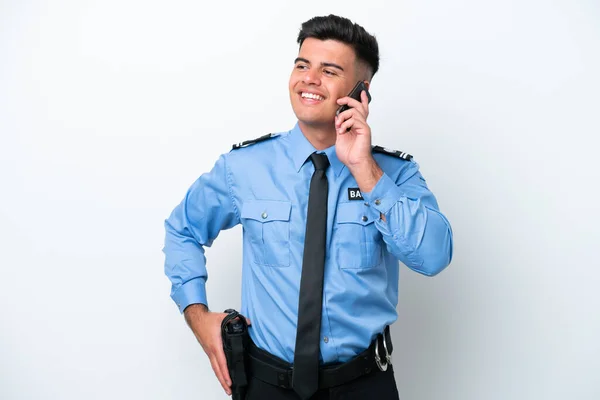 Молодий Поліцейський Білий Чоловік Ізольований Білому Тлі Веде Розмову Мобільним — стокове фото