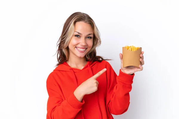 Giovane Ragazza Russa Possesso Patatine Fritte Isolate Sfondo Bianco Che — Foto Stock