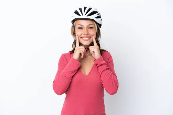 Młoda Rosjanka Kasku Rowerowym Odizolowana Białym Tle Uśmiechnięta Szczęśliwym Miłym — Zdjęcie stockowe