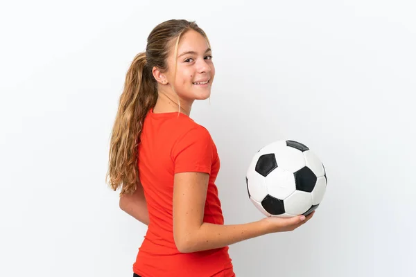 Beyaz Arka Planda Futbol Topuyla Izole Edilmiş Küçük Beyaz Kız — Stok fotoğraf