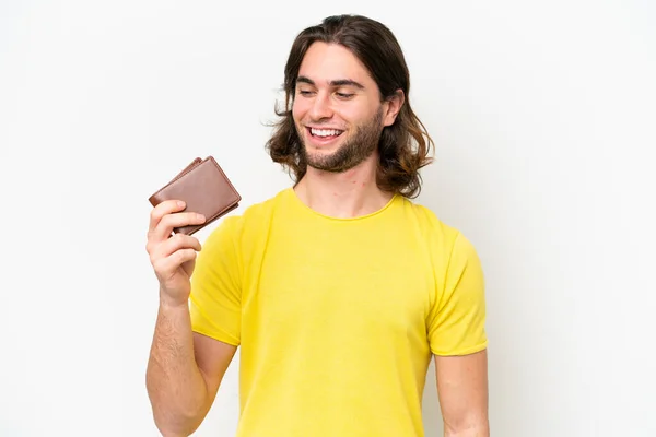 Mladý Pohledný Muž Drží Peněženku Izolované Bílém Pozadí Šťastným Výrazem — Stock fotografie