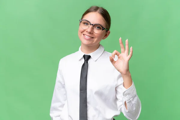 Young Business Caucasian Woman Isolated Background Showing Sign Fingers — Stok fotoğraf