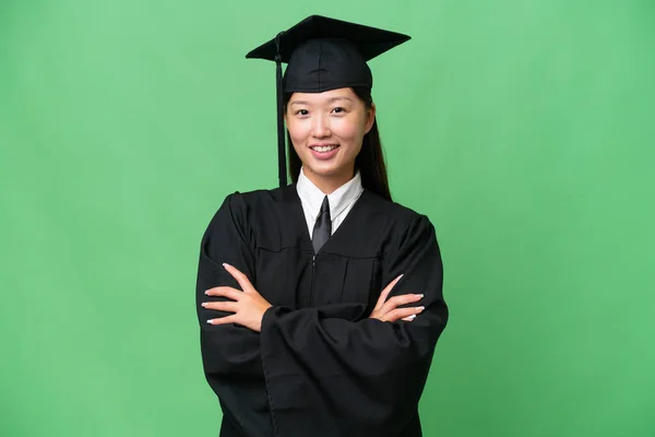 Young University Graduate Asian Woman Isolated Background Keeping Arms Crossed — Stock Photo, Image