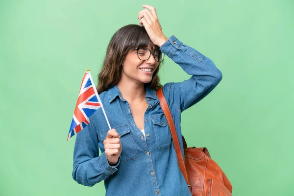Mladá Běloška Která Drží Britskou Vlajku Nad Izolovaným Pozadím Něco — Stock fotografie