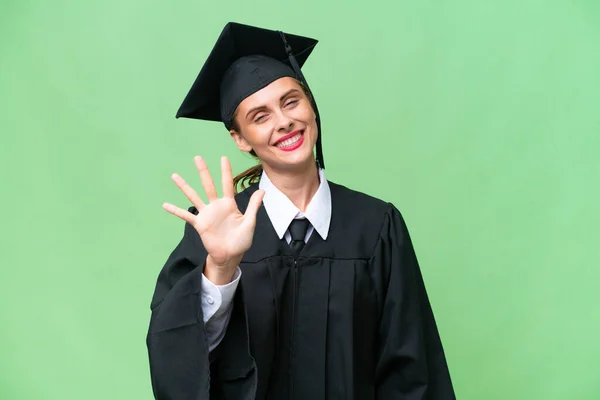 Joven Graduada Universitaria Caucásica Sobre Fondo Aislado Contando Cinco Con — Foto de Stock
