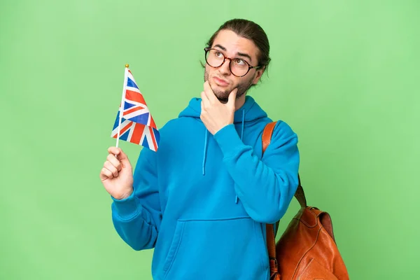 Νεαρός Όμορφος Άνδρας Σημαία Ηνωμένου Βασιλείου Απομονωμένο Φόντο Που Έχει — Φωτογραφία Αρχείου