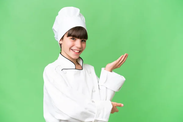 Malý Kavkazský Kuchař Dívka Přes Izolované Pozadí Natahuje Ruce Stranu — Stock fotografie