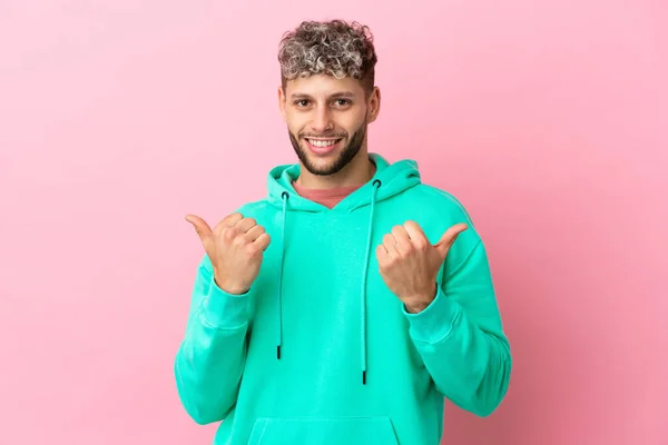 Young Handsome Caucasian Man Isolated Pink Background Thumbs Gesture Smiling — Stock Photo, Image