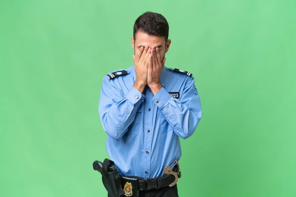 Giovane Uomo Caucasico Polizia Sfondo Isolato Con Espressione Stanca Malata — Foto Stock