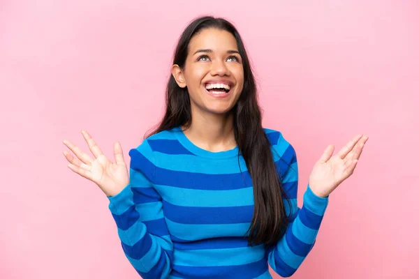 Young Colombian Woman Isolated Pink Background Smiling Lot — ストック写真
