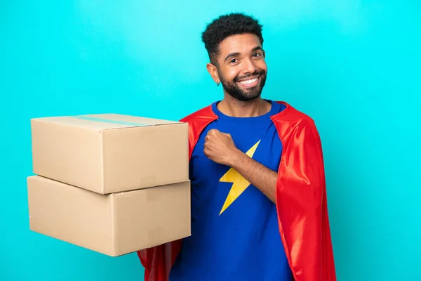Super Hero Delivery Brazilian Man Isolated Blue Background Celebrating Victory — Stock Photo, Image