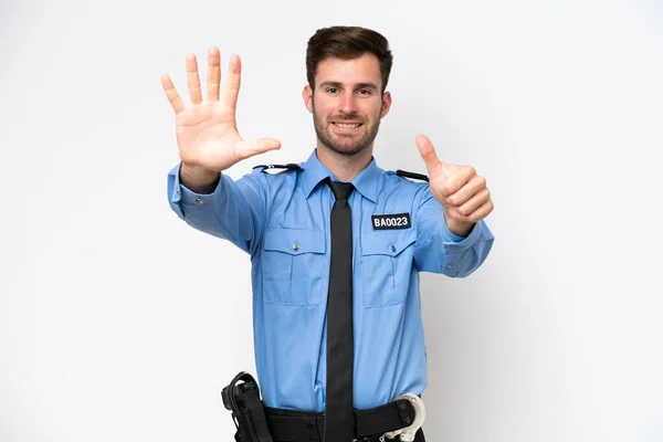 Jonge Politie Blanke Man Geïsoleerd Witte Achtergrond Tellen Zes Met — Stockfoto